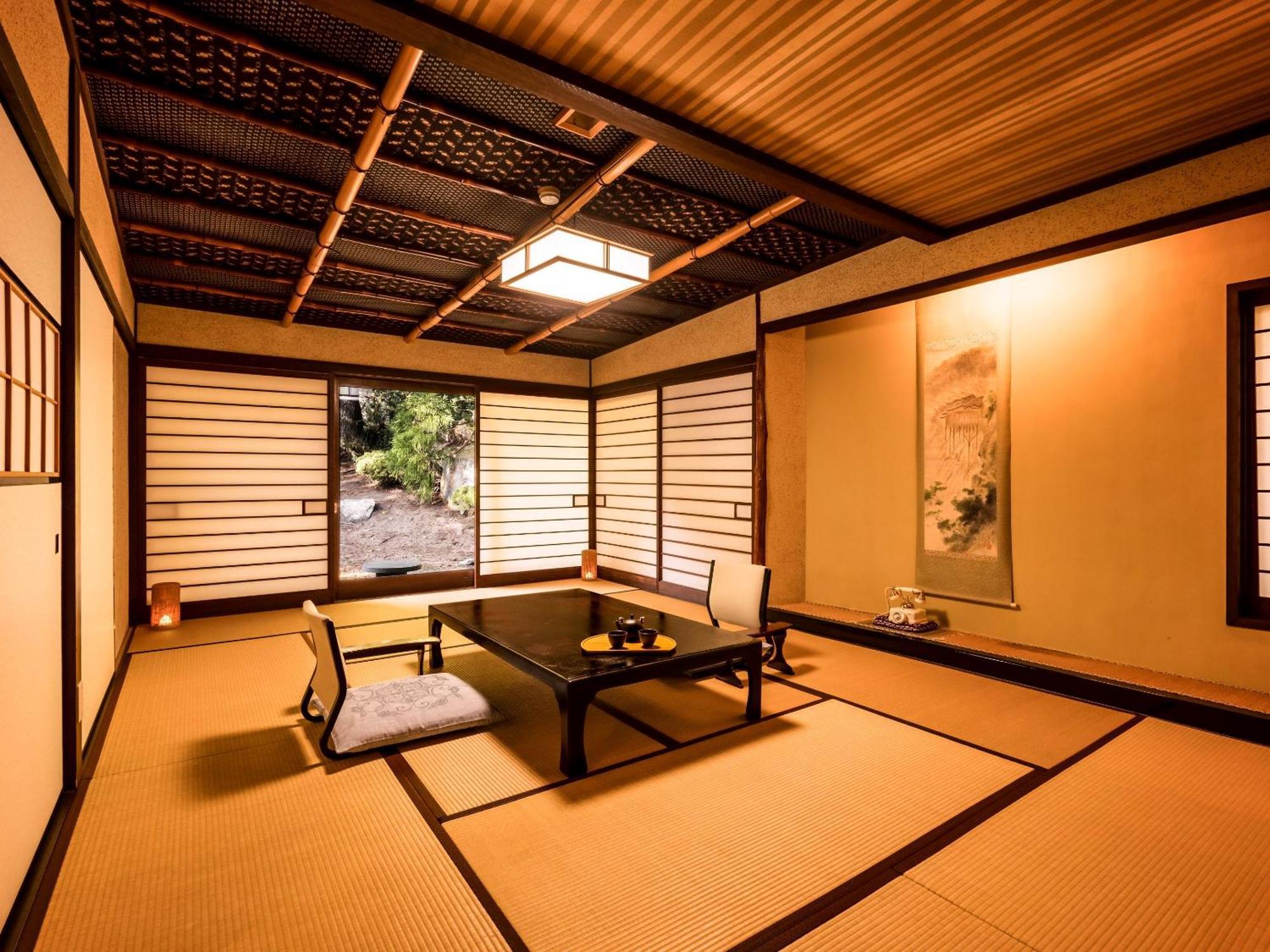 Ooedo Onsen Monogatari Premium Saiki Bekkan Misasa Exterior photo