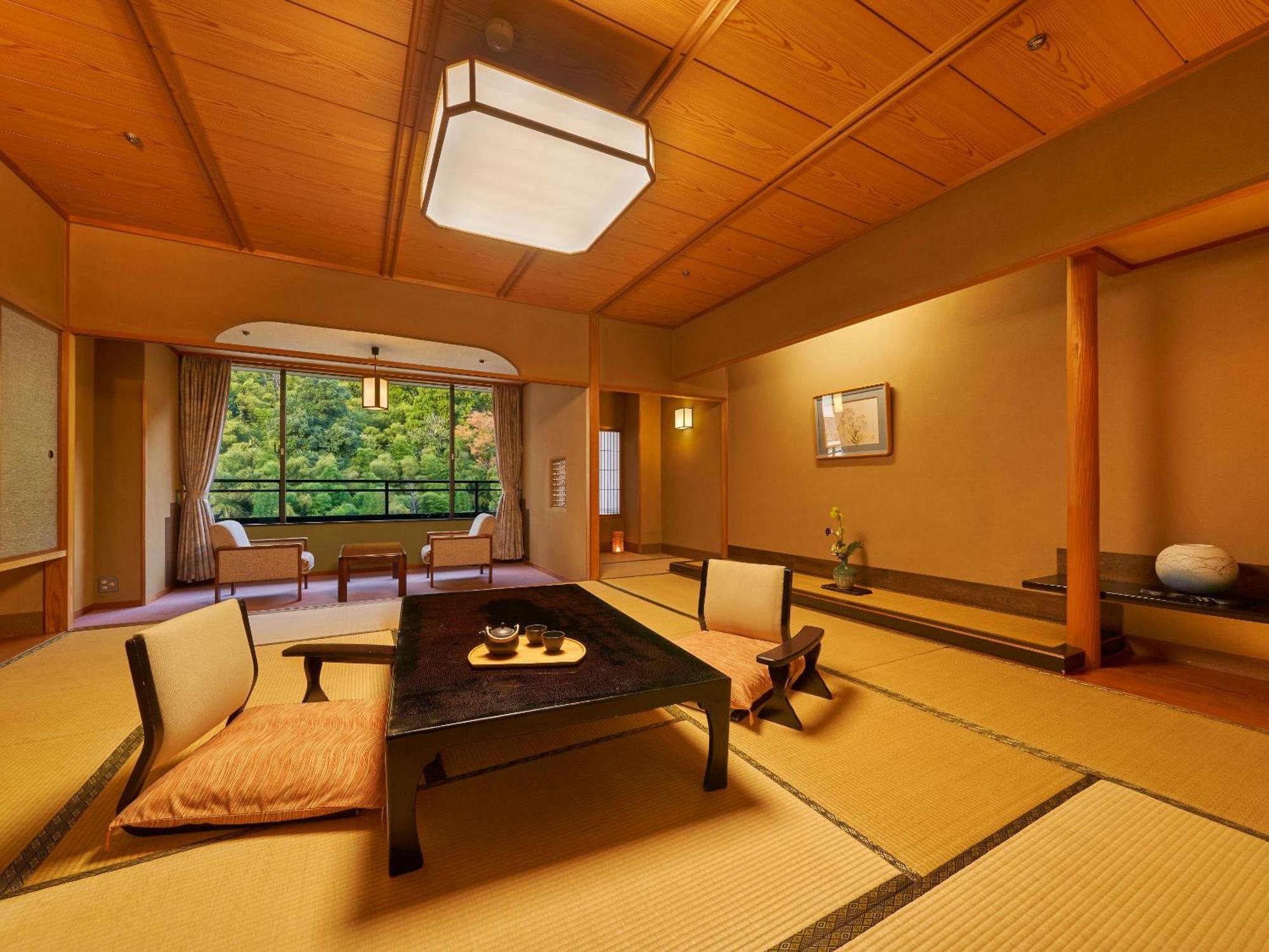 Ooedo Onsen Monogatari Premium Saiki Bekkan Misasa Room photo