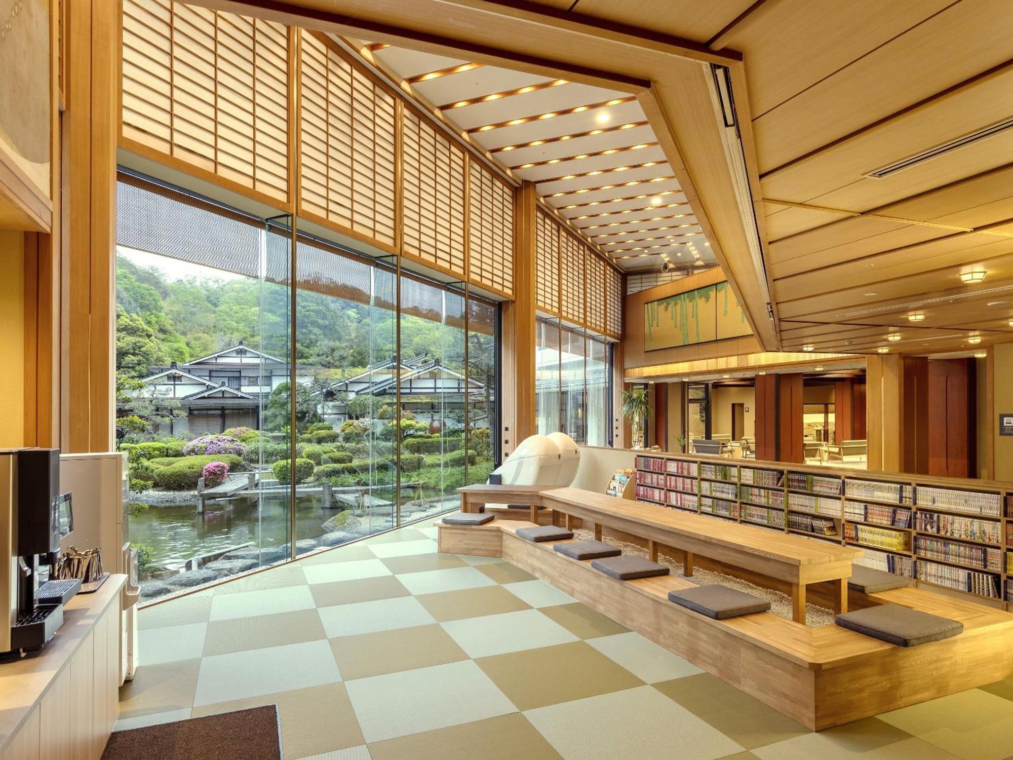 Ooedo Onsen Monogatari Premium Saiki Bekkan Misasa Exterior photo